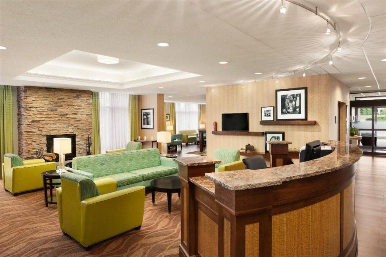Hampton Inn Quakertown Exteriör bild