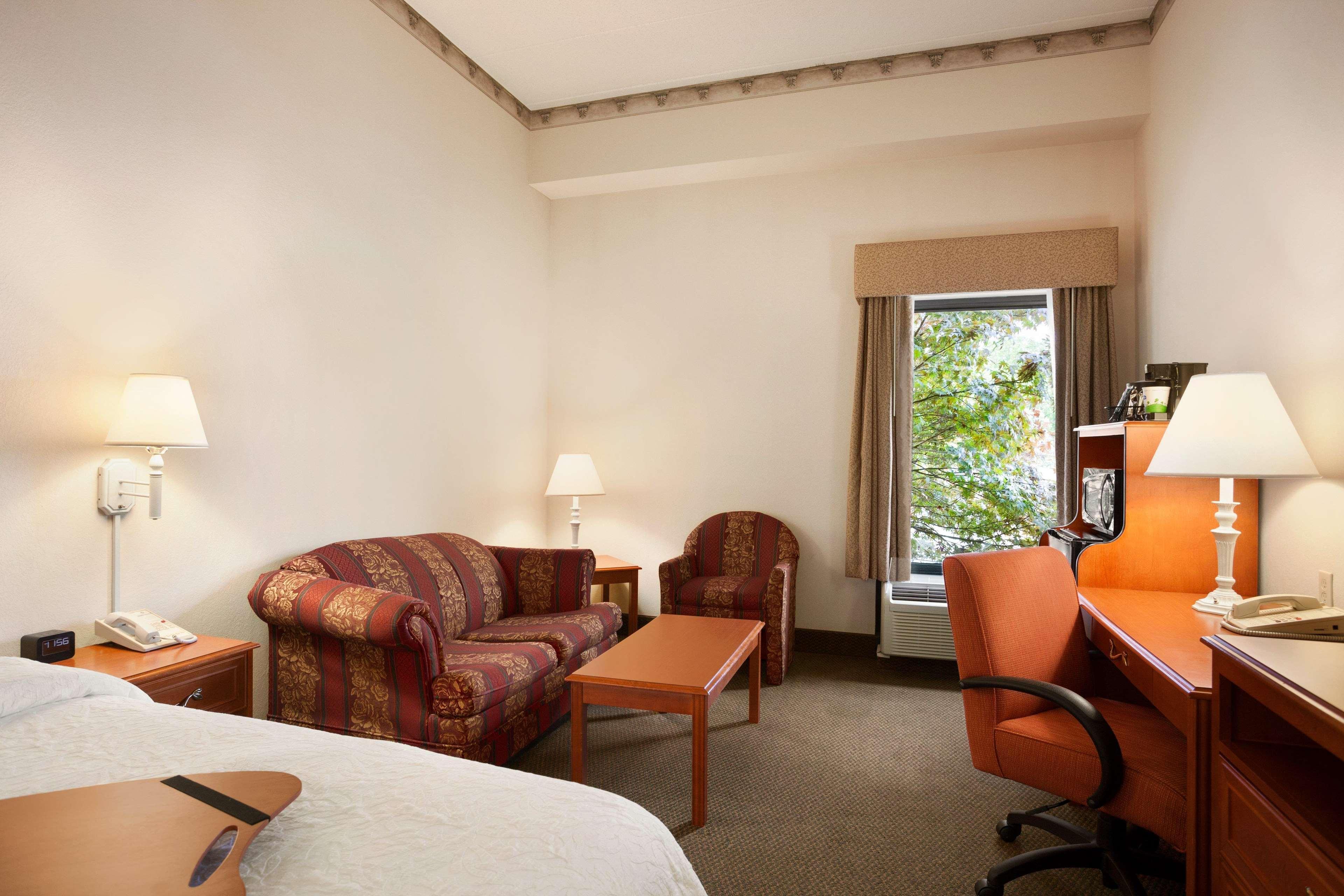 Hampton Inn Quakertown Exteriör bild