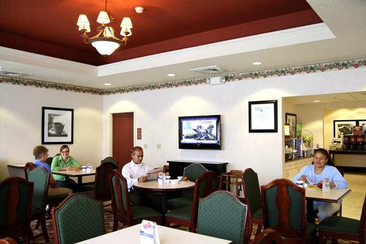 Hampton Inn Quakertown Exteriör bild