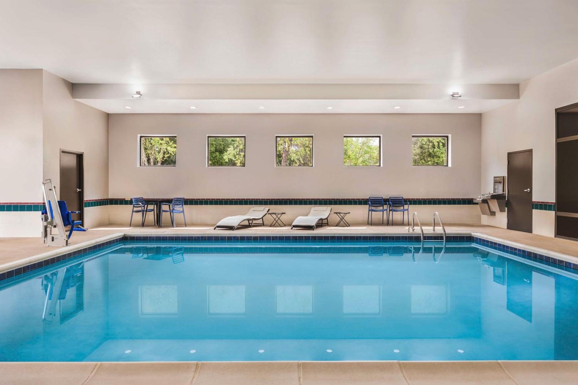 Hampton Inn Quakertown Exteriör bild