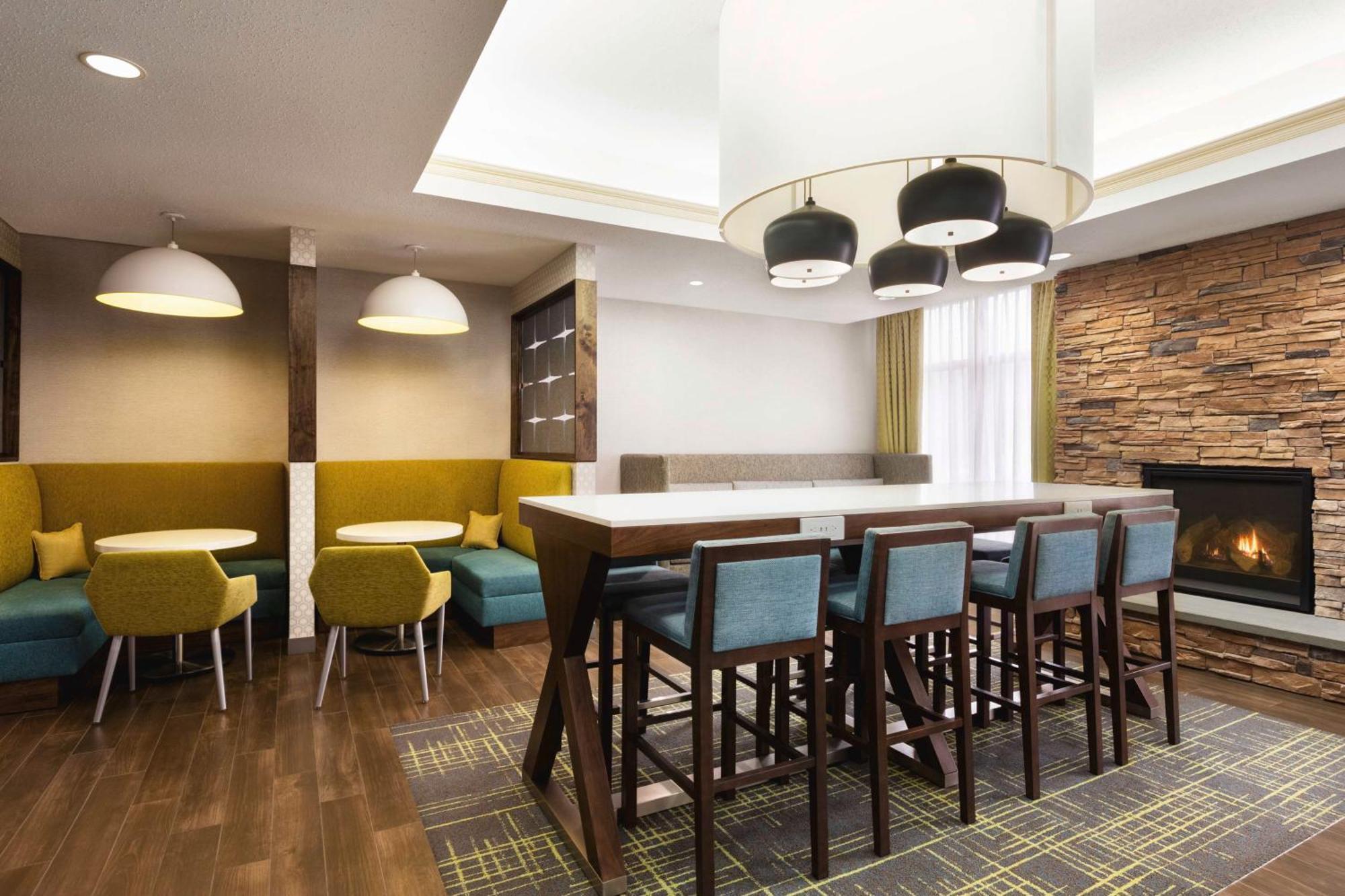 Hampton Inn Quakertown Exteriör bild